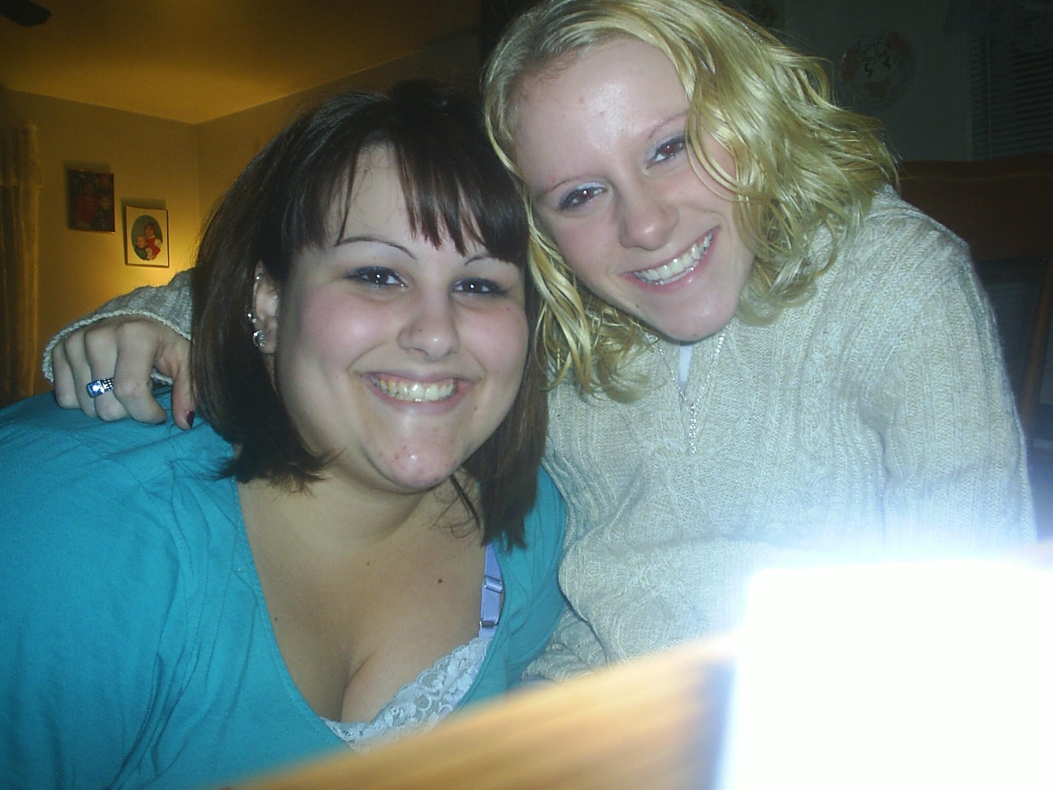 nicholeandmelissa1.jpg